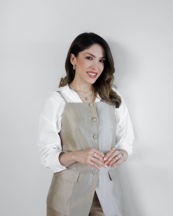Raísa Lou
